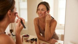 Blush Placement Technique: A Simple Method That Changes Face Shape After 30