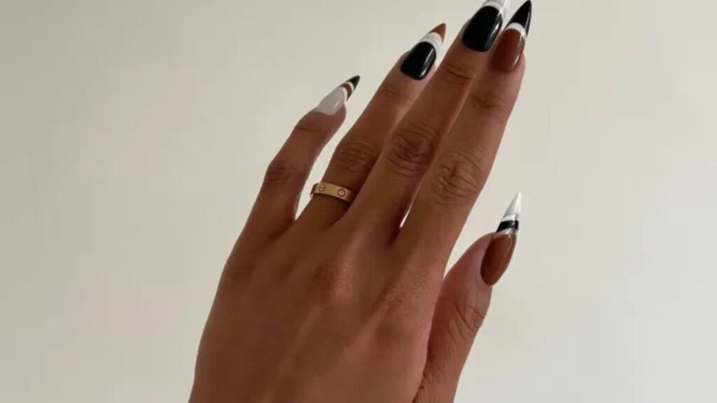 Black Nail Designs